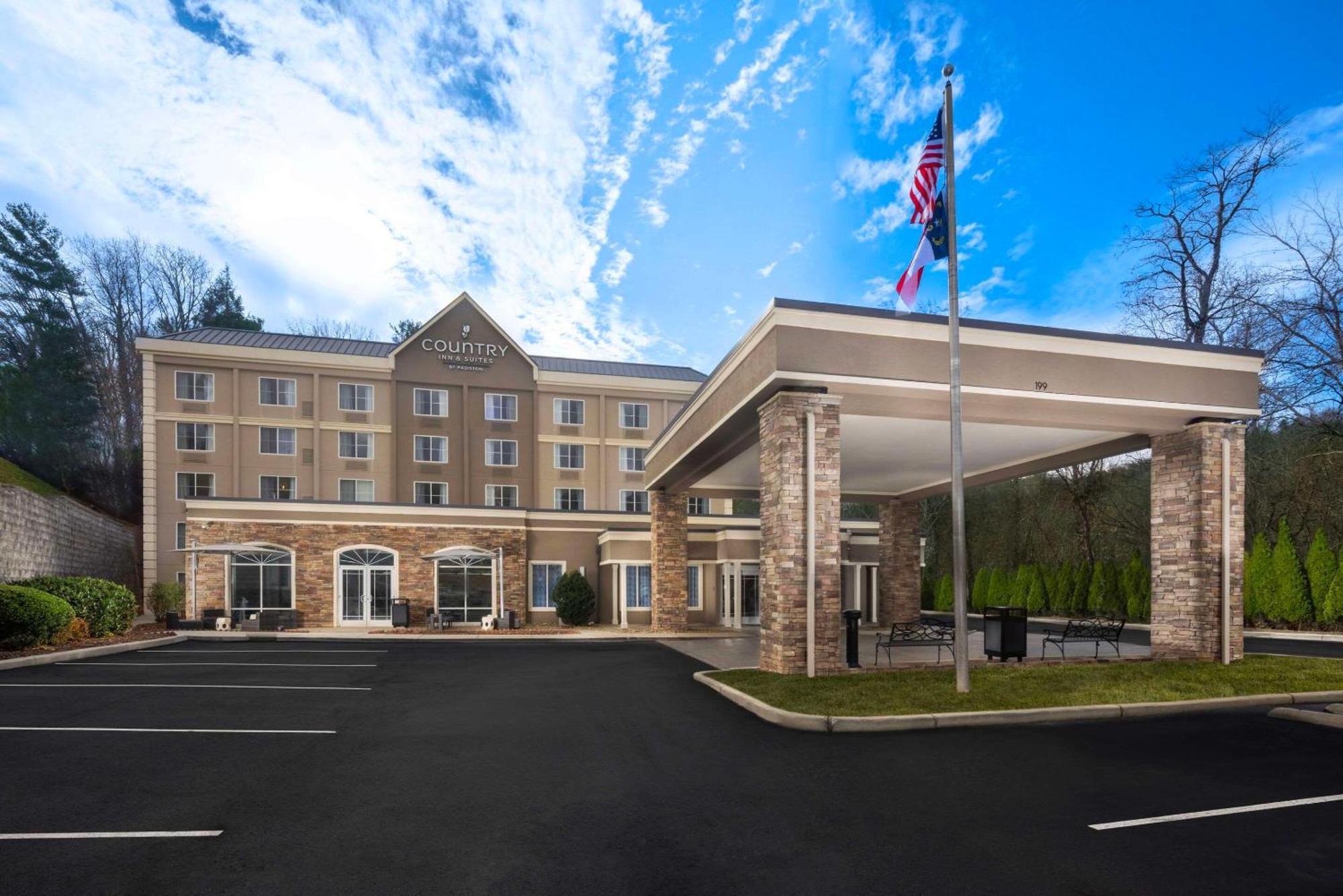 Country Inn & Suites By Radisson Asheville Downtown Tunnel Road Exterior foto